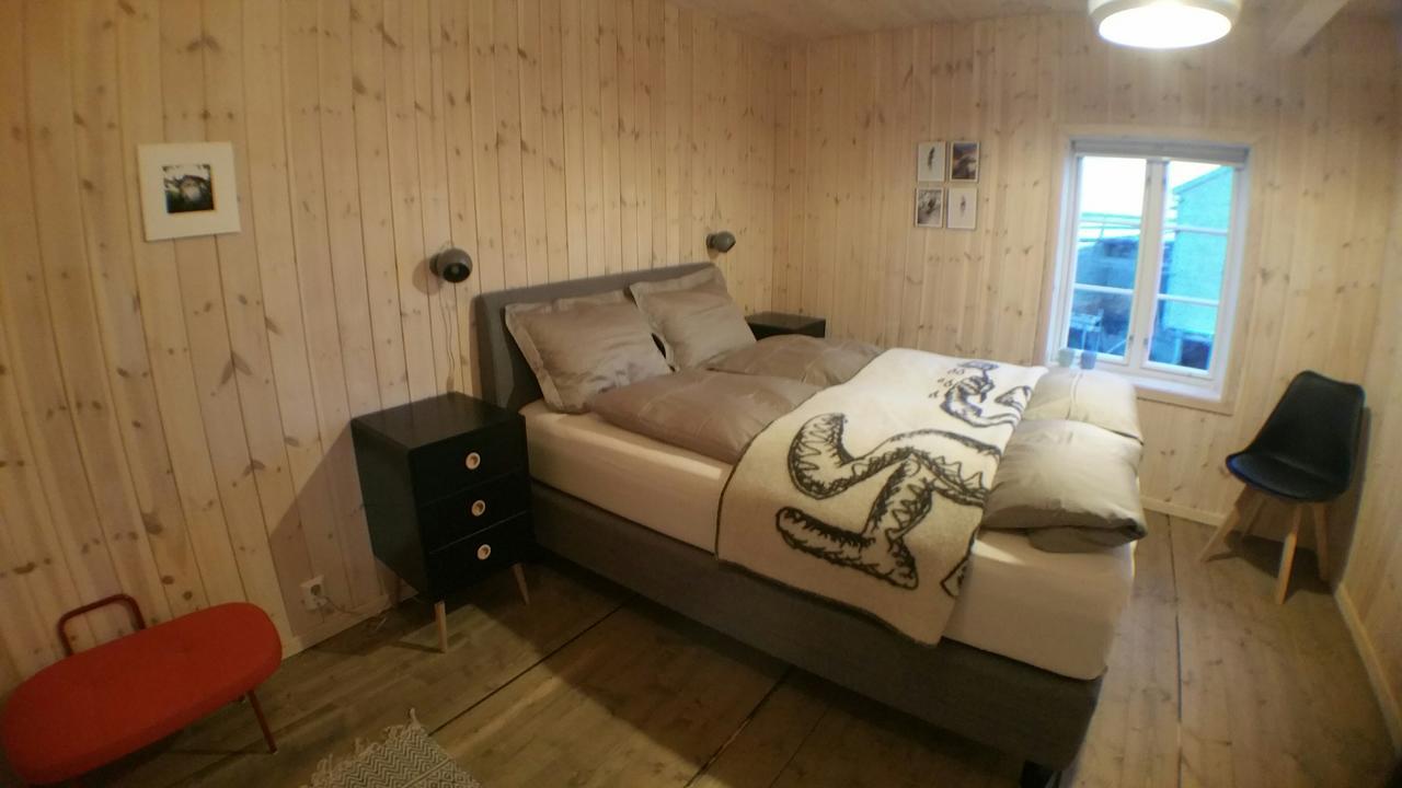 Bed and Breakfast Lysvoldbrygga Henningsvaer Exteriér fotografie