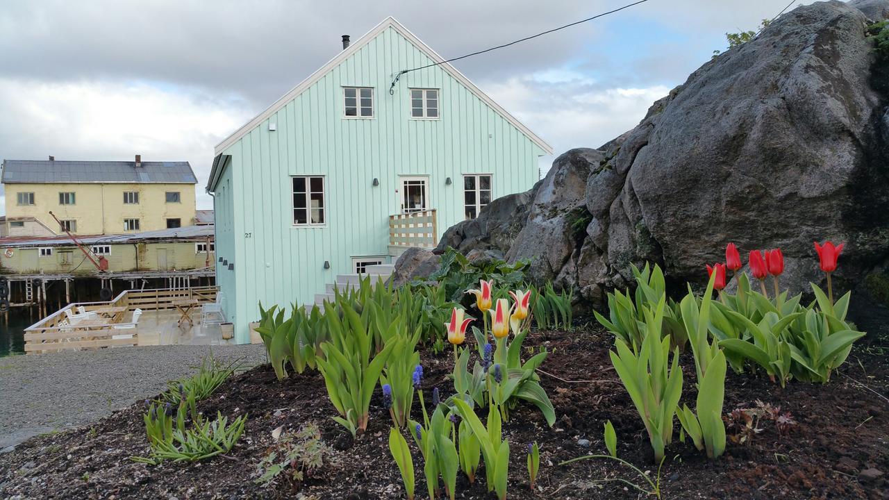 Bed and Breakfast Lysvoldbrygga Henningsvaer Exteriér fotografie